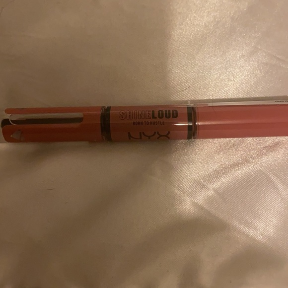 Nyx lip bundle - Picture 2 of 7